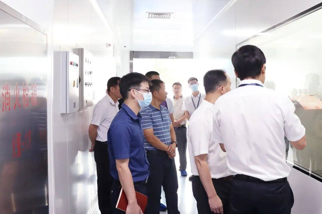 賀州市領(lǐng)導(dǎo)蒞臨愛寵生物集團(tuán)廣西工廠考察指導(dǎo)，彰顯政府服務(wù)企業(yè)新作為